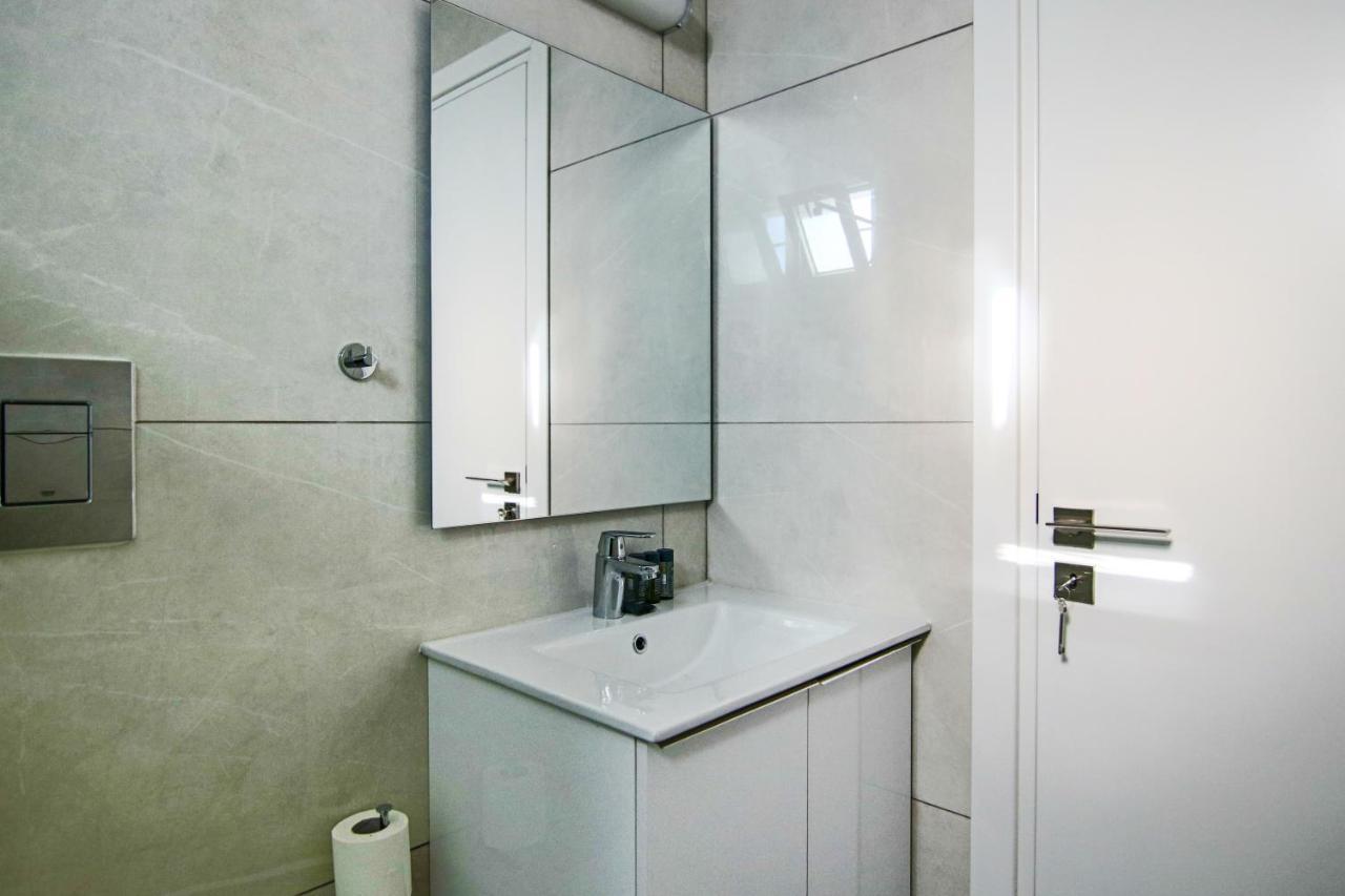 Phaedrus Living - Seaside Executive Flat Harbour 201 Apartment Paphos Ngoại thất bức ảnh